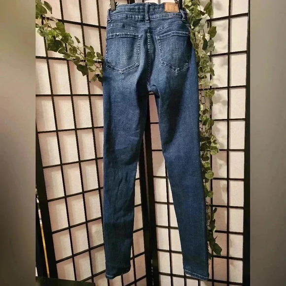BKE Skinny Jeans Size 25 x 31 1/2‎ - Picture 2 of 4
